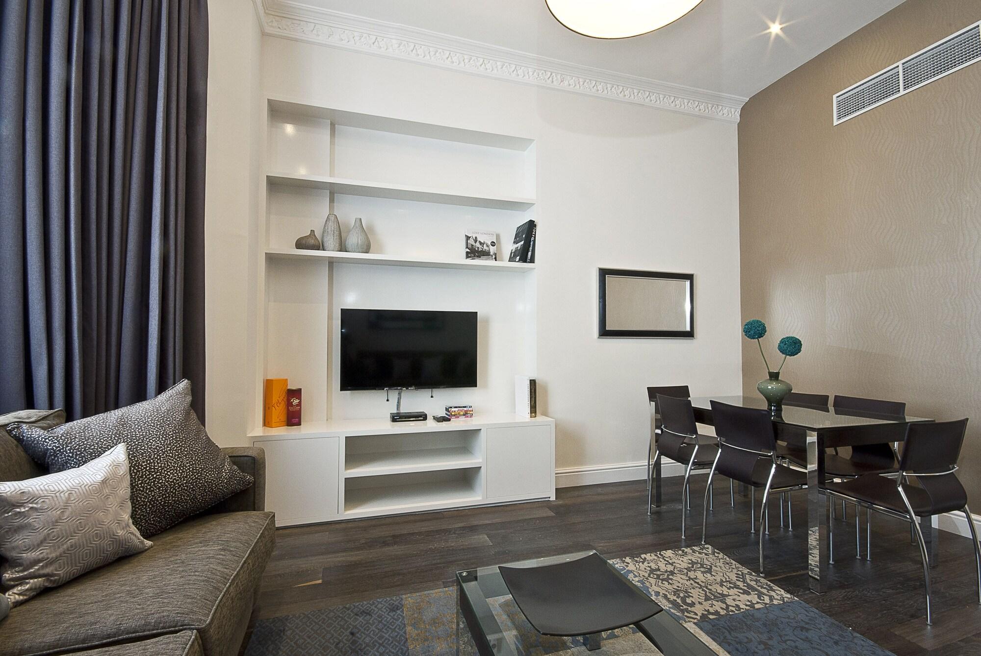 Manson Place Apartahotel 4*