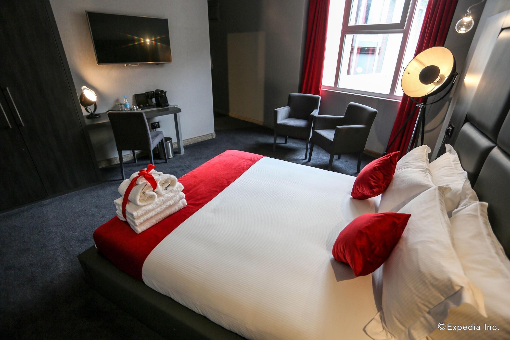 Hotel The Bryson 4*