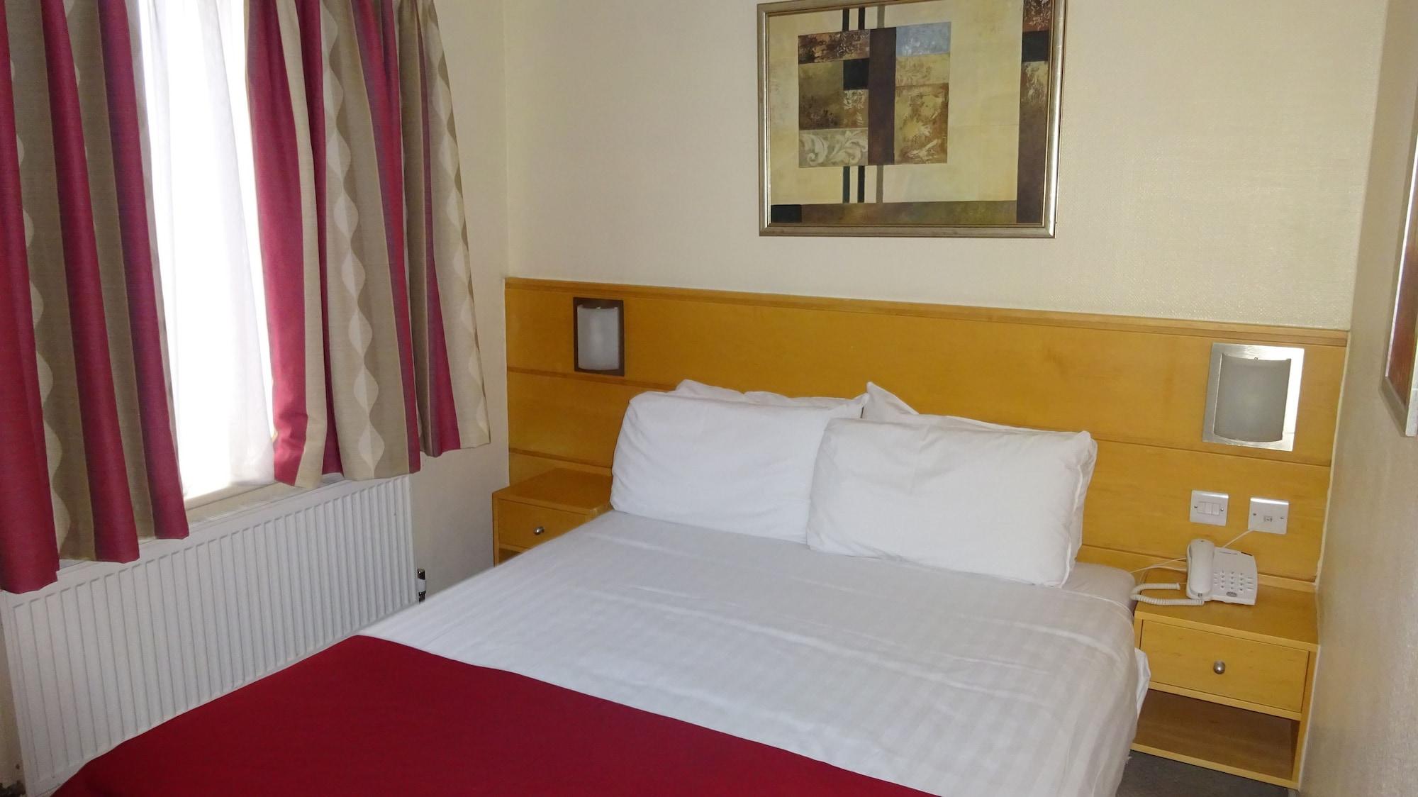 Americana 3* London