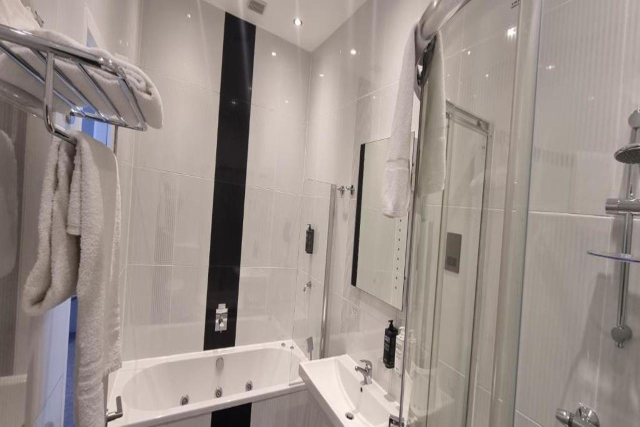 Heeton Concept - Kensington 3* Londen
