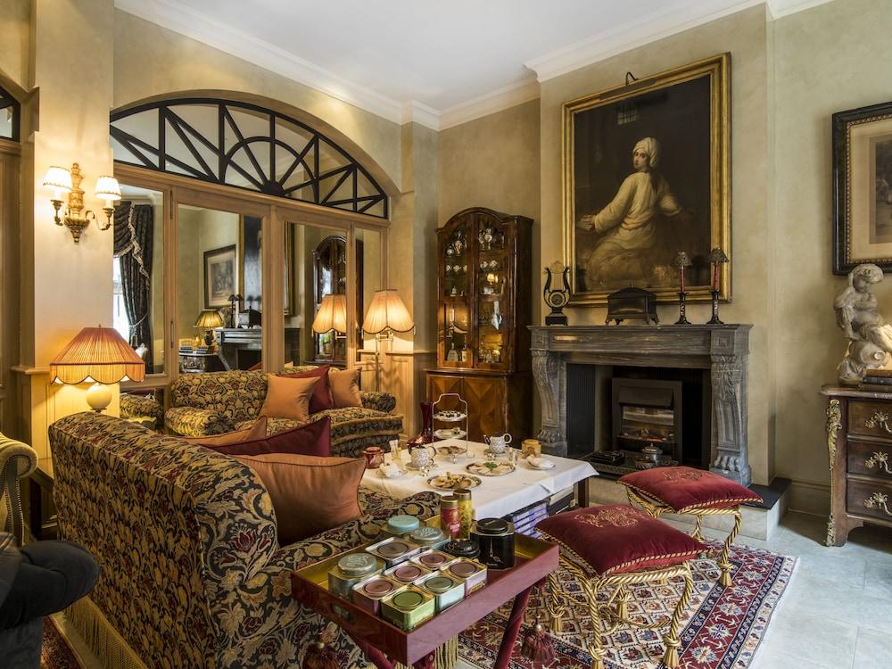 San Domenico House Hotel 5*