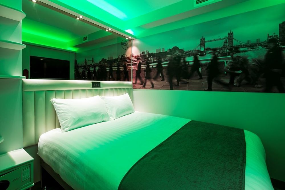Point A Canary Wharf Hotel 3*