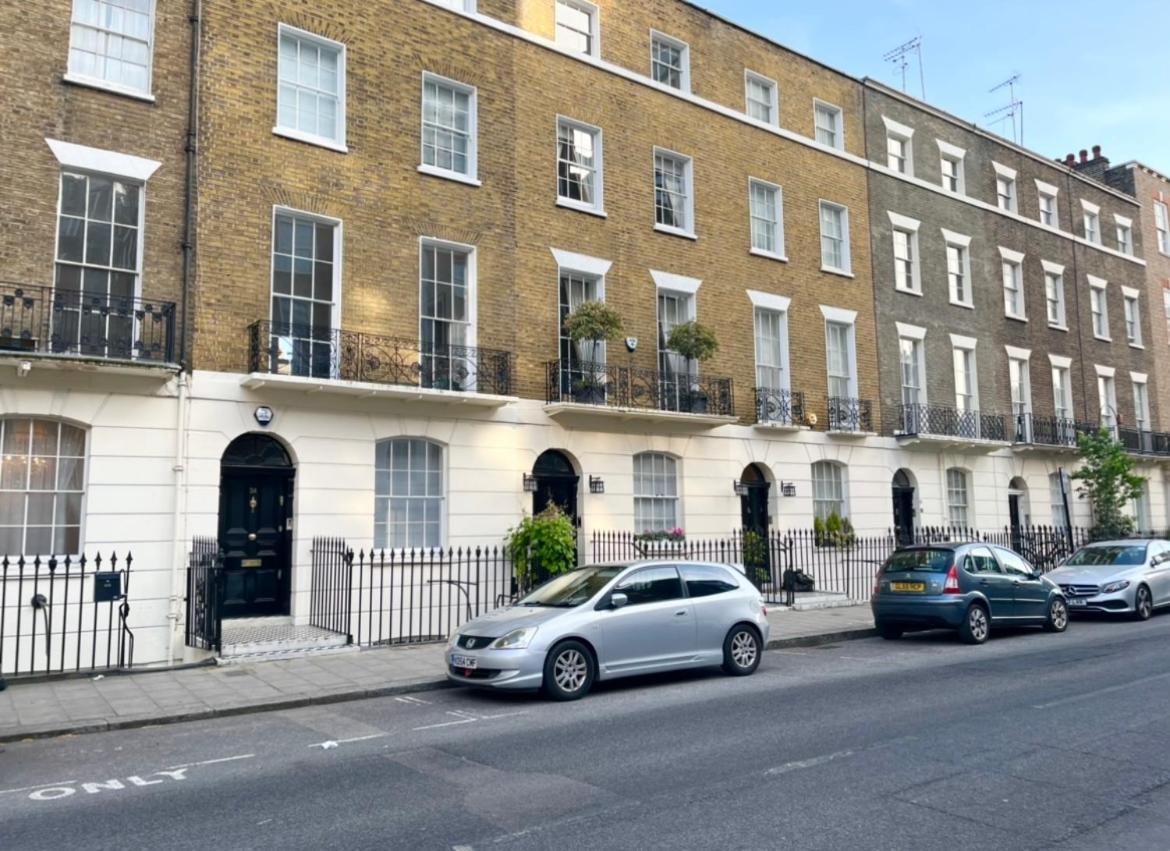 Hyde Park Two Bed Apartment