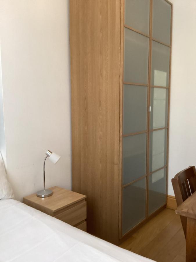 Central London Rooms Homestay *