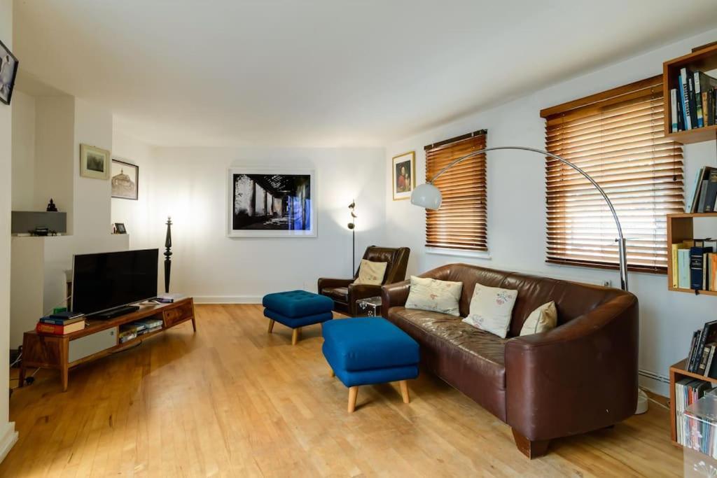 Vakantiehuis 1 Bed Townhouse In Battersea Close To River Thames Londen