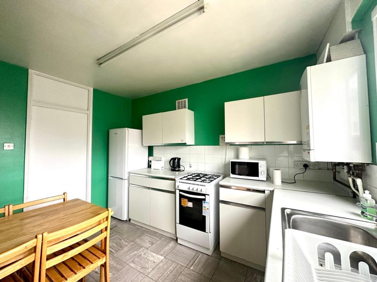 4 Bedroom Spacious Flat King's Cross Apartment