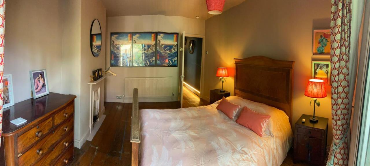 A Garden Retreat In Kensal *