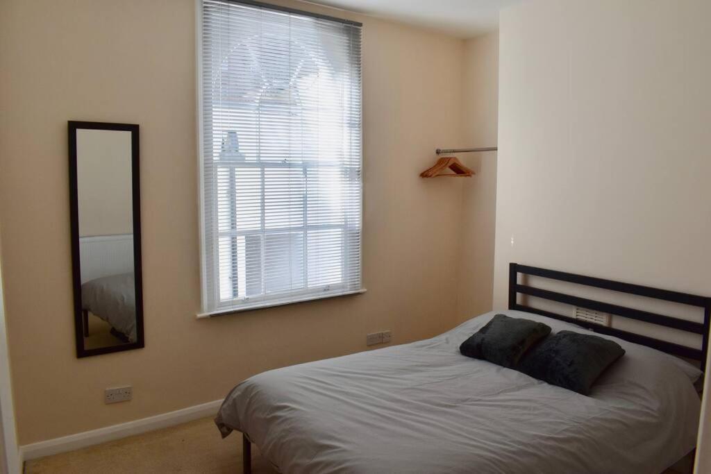 Cosy 1 Bedroom Flat Near The Eye Apartamento *