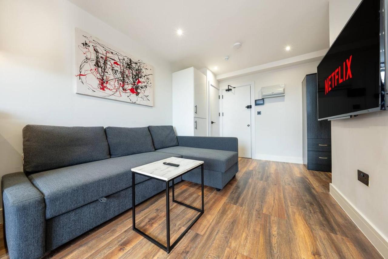 3 West Brand New Loft Londen