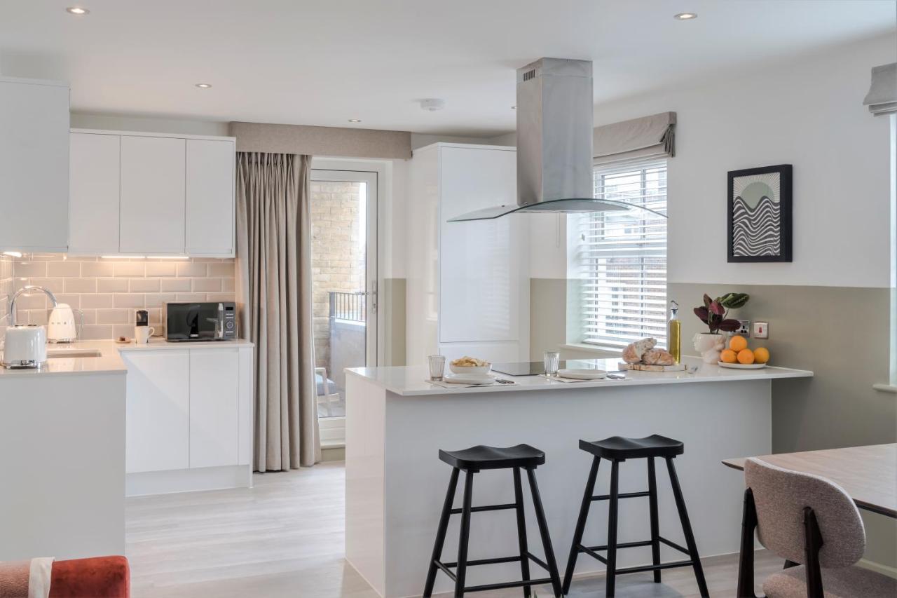 Apartment Southwark Serviced I Your London