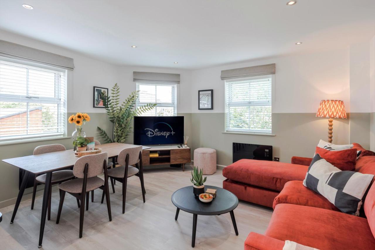 Southwark Serviced I Your London