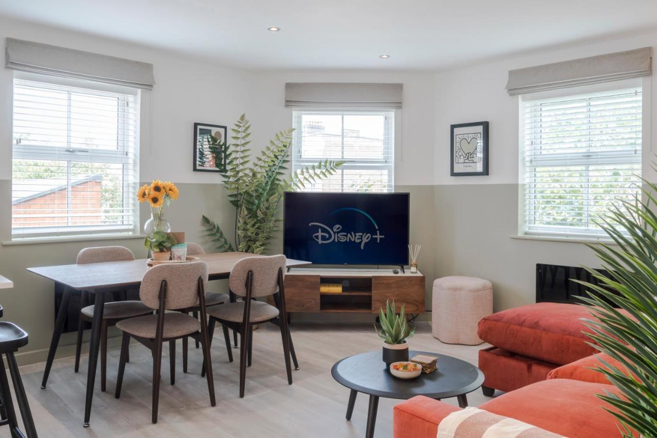 Southwark Serviced I Your
