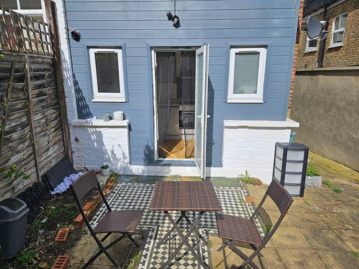 Apartment Cosy 1-bed In Alexandra Palace London
