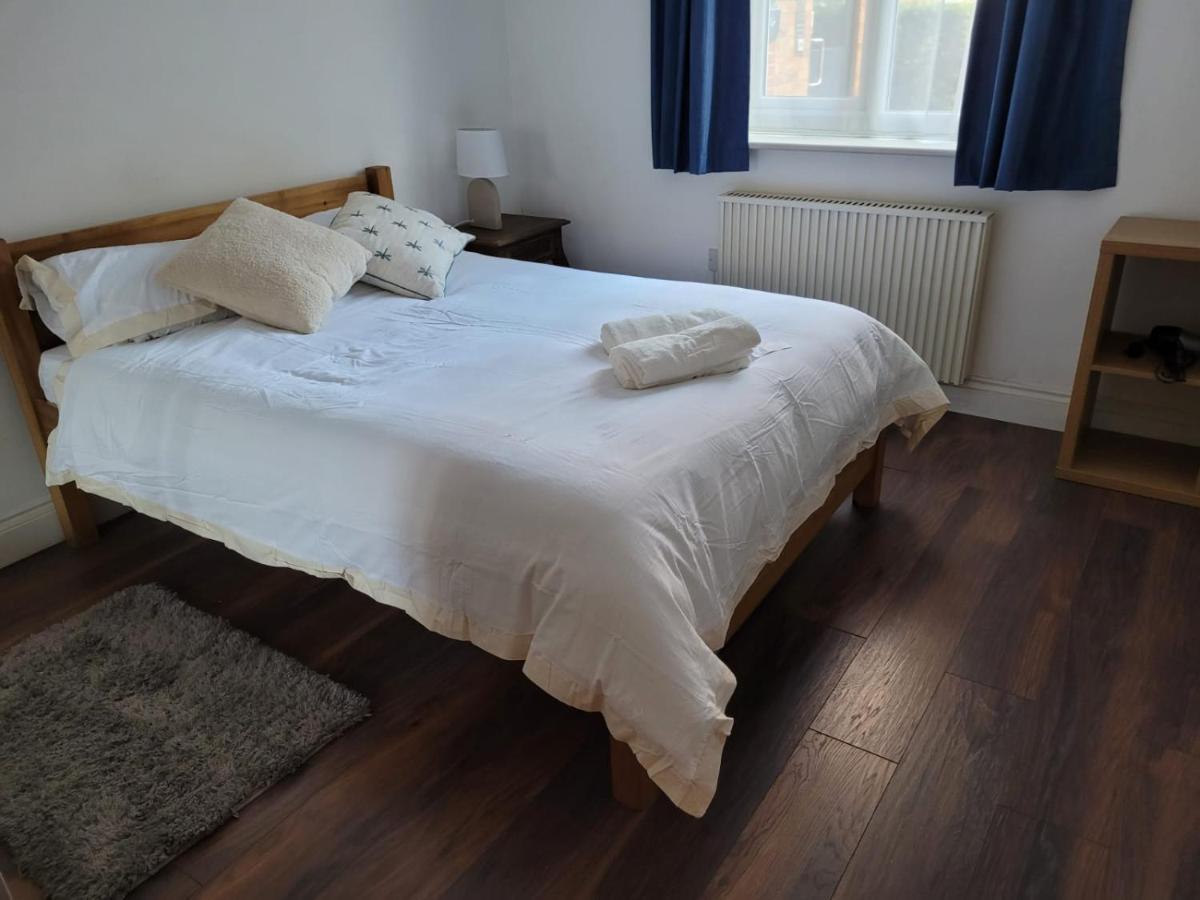 Appartement Comfortable Two Bedroom Modern *