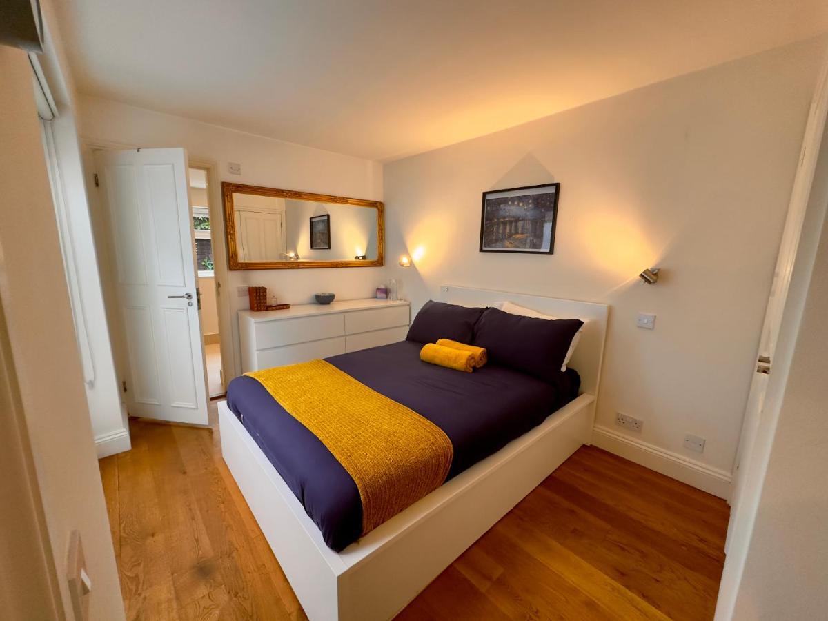 Appartement Pretty Little Mews House Londen