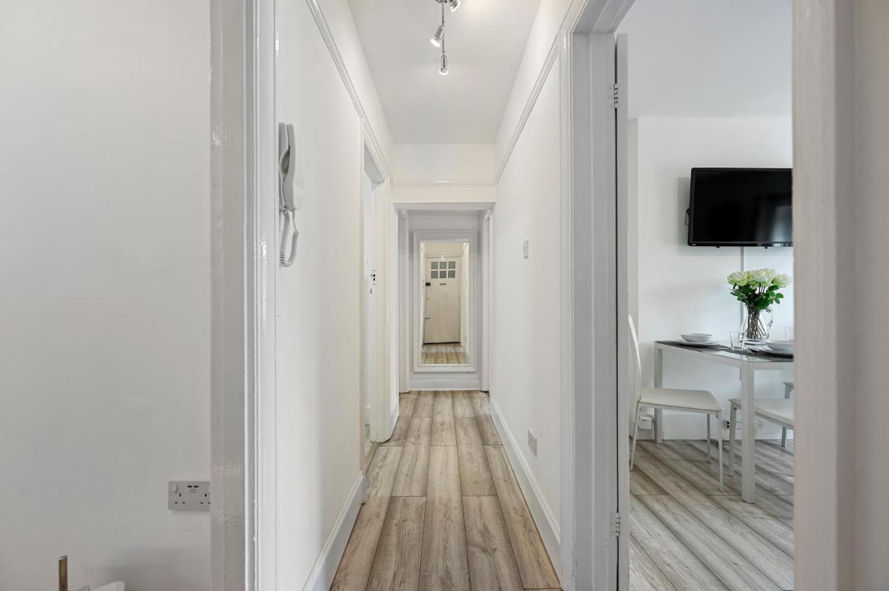 Lux Modern 2bd Near & Heathrow Easy Fast *