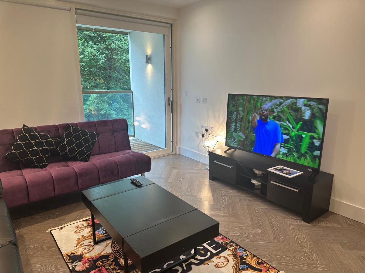 Apartment Modern 2 Bedroom Flat Near King's Cross.