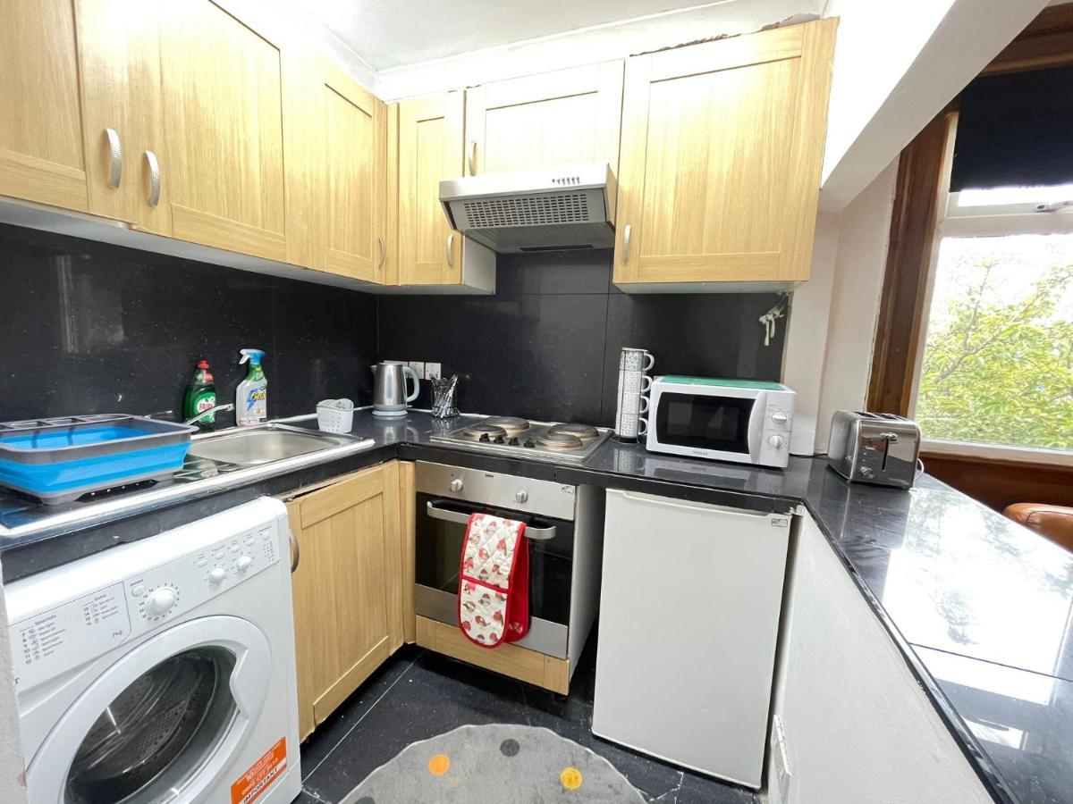 Homestay Lovely With En-suite In Stratford London