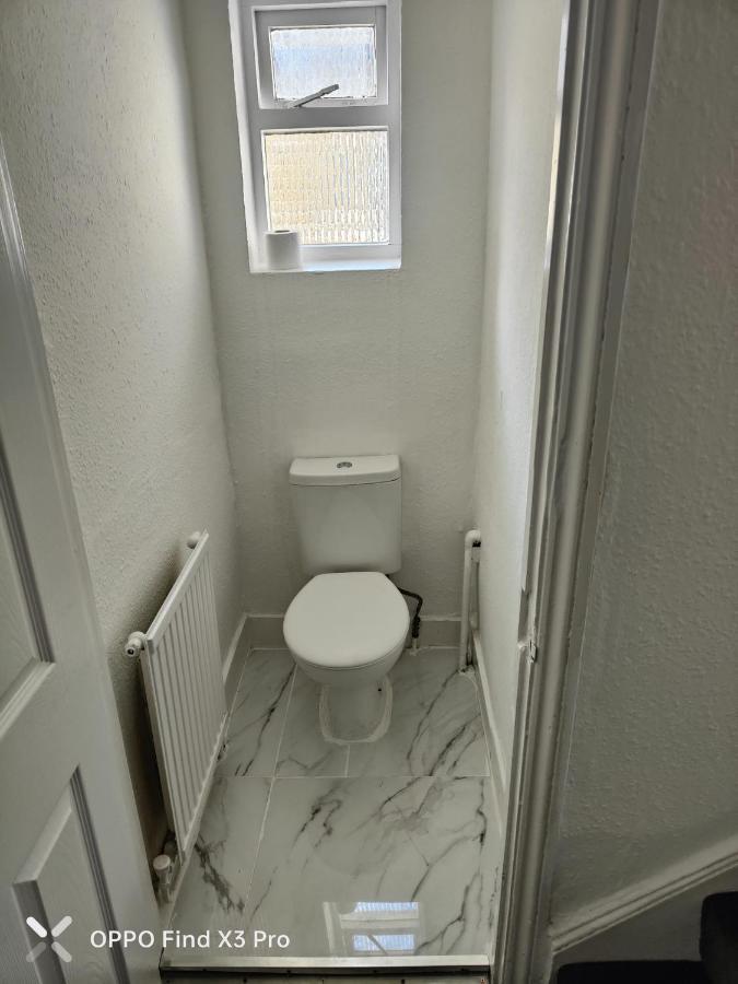 East 2 Bedroom Apartment London