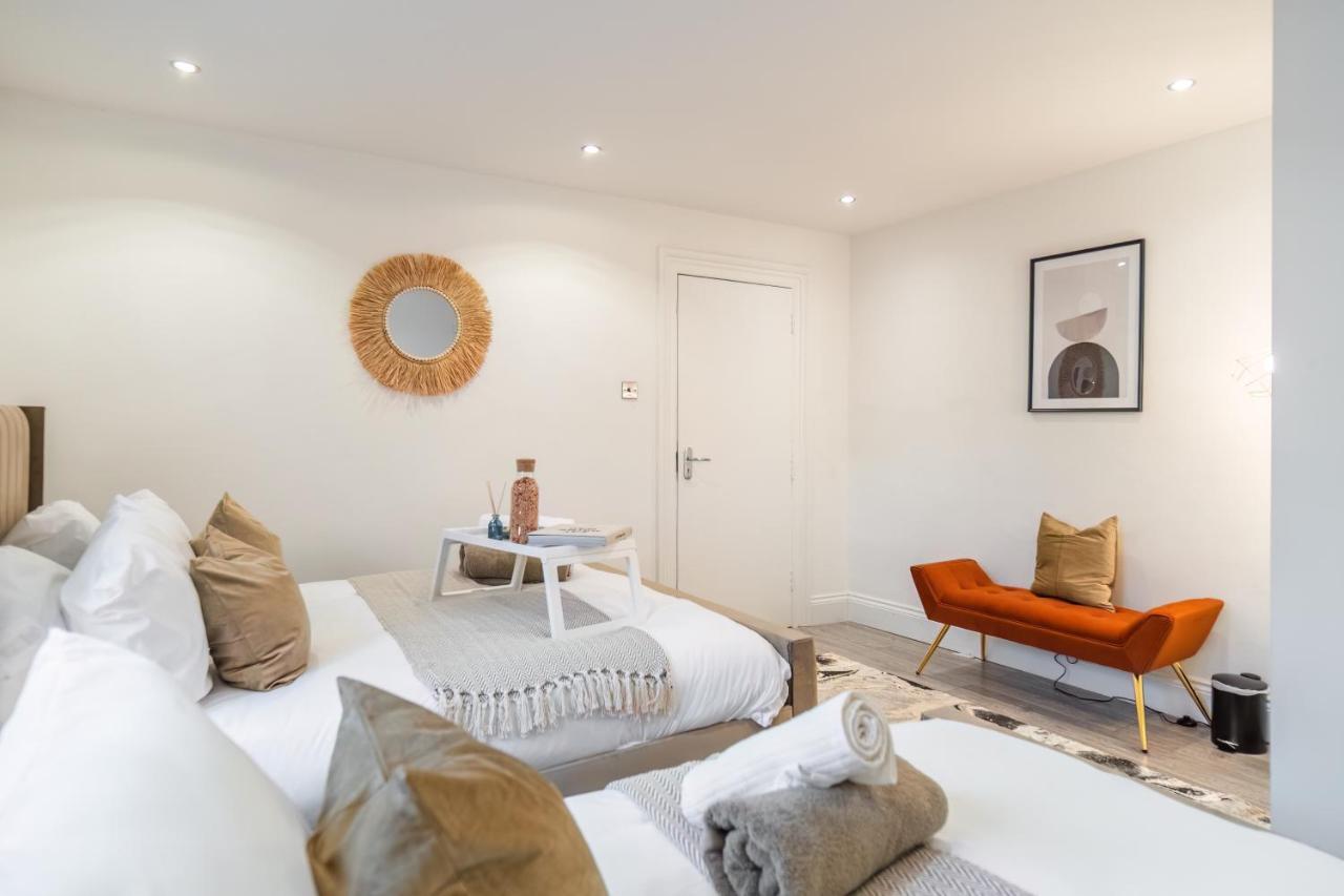 Funky Trendy Modern 3 Bed 3 Bath House In Dalston Apartment *