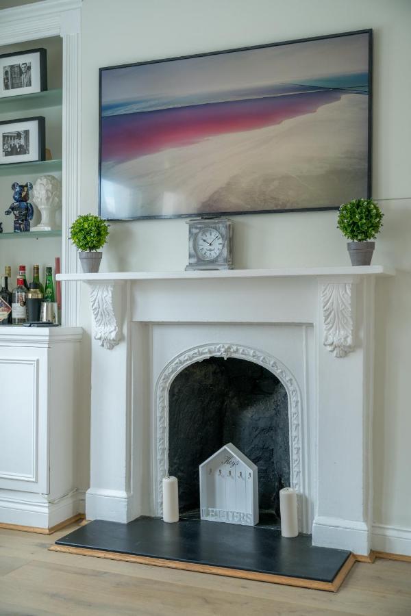 Luxury 2 Bedroom On Portobello Road * Londen