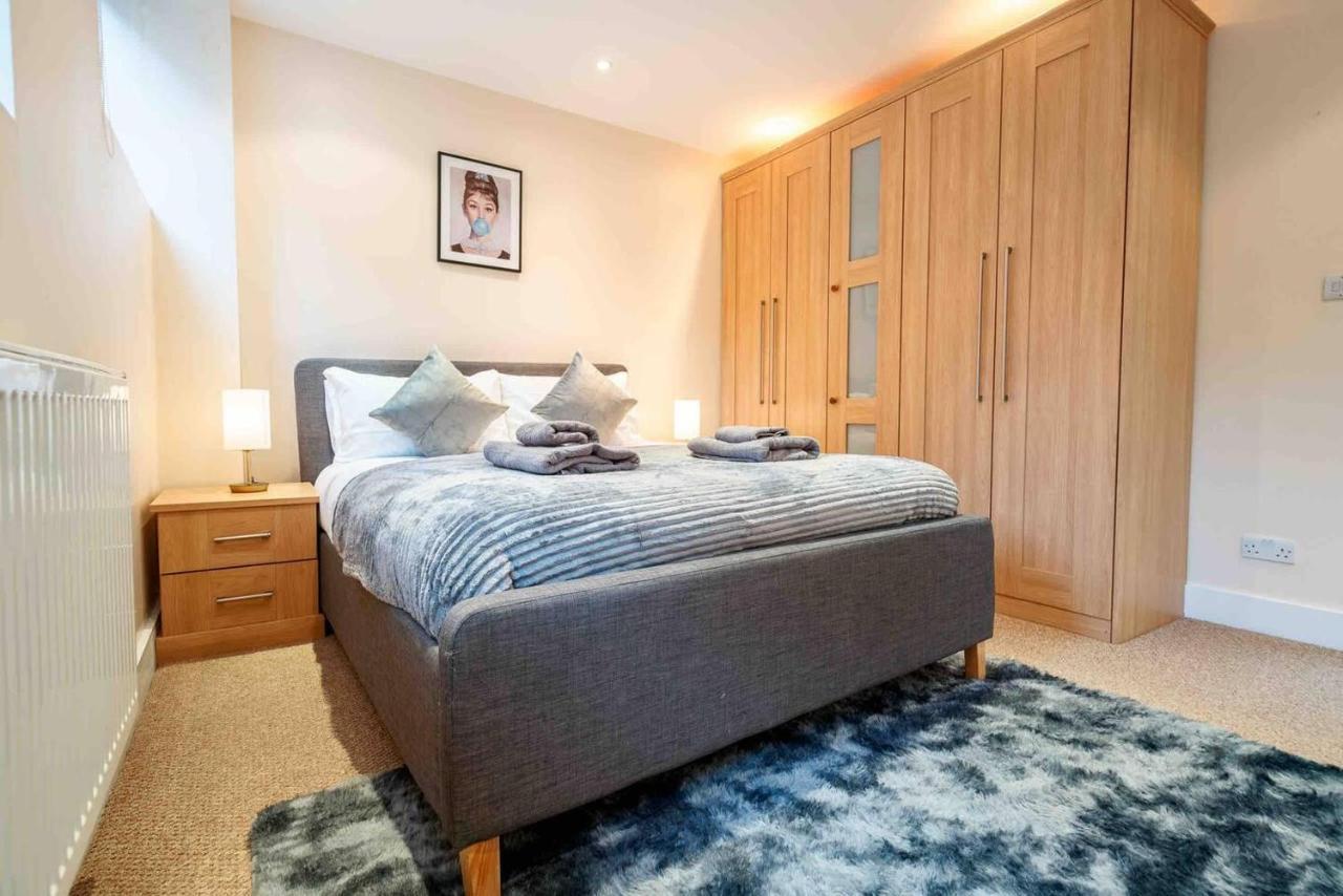 Stunning 3-bed House In Londen