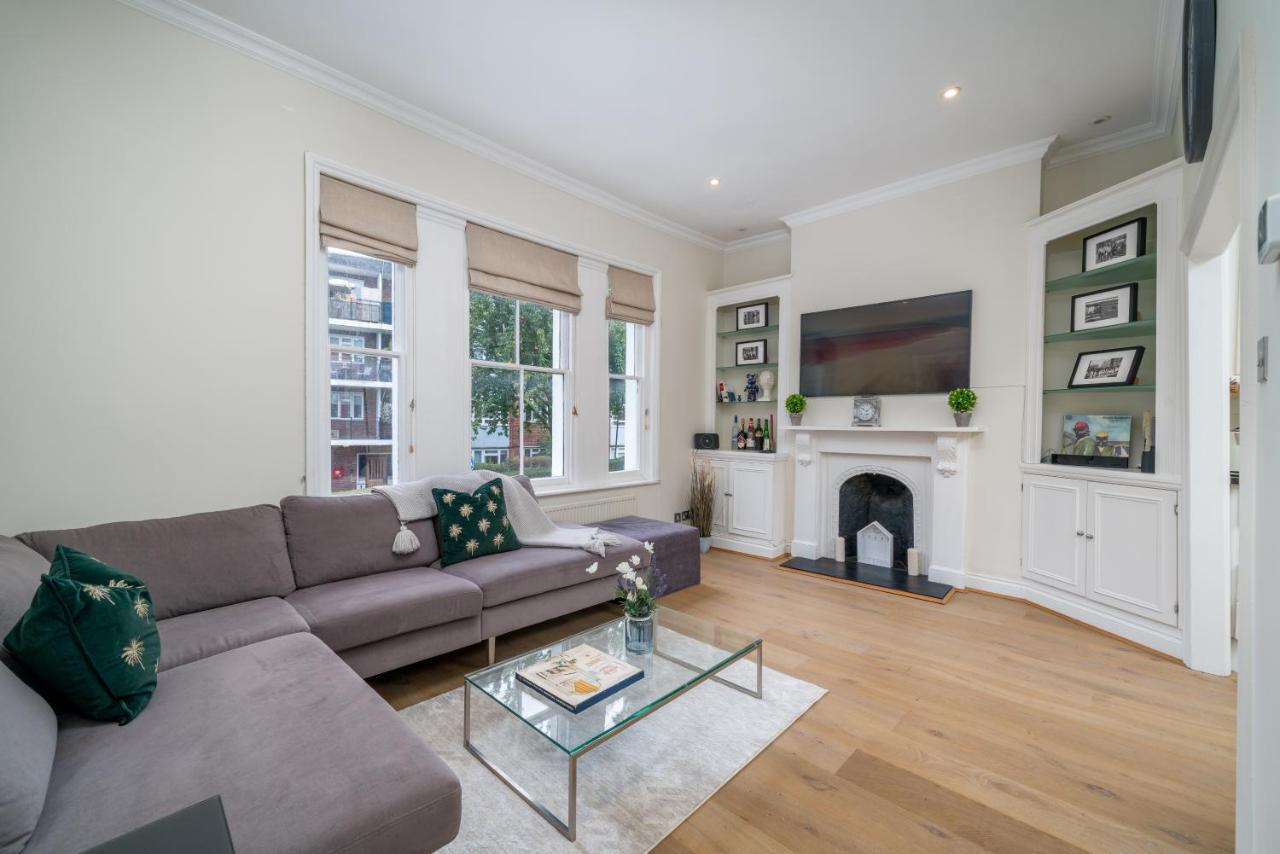 Luxury 2 Bedroom On Portobello Road *