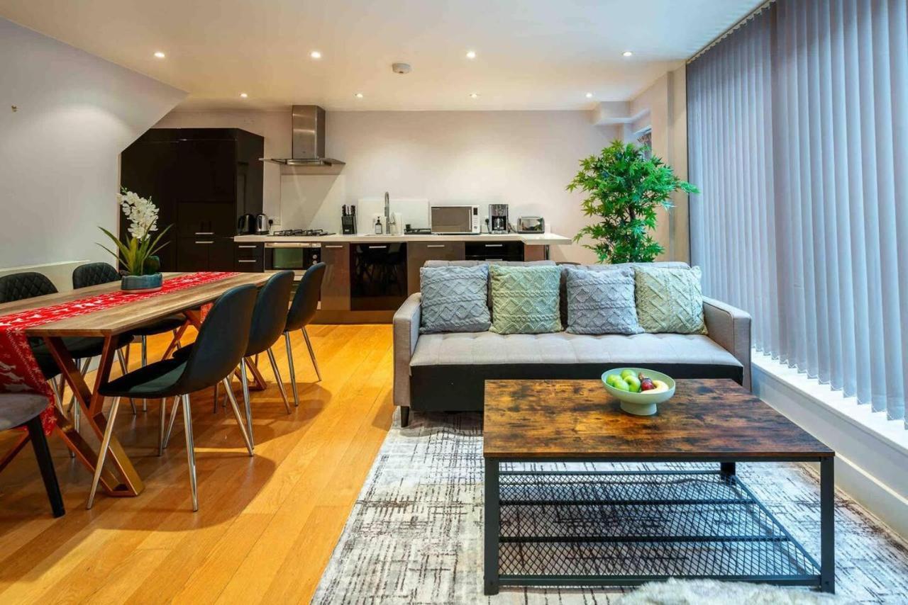 Stunning 3-bed House In Londen