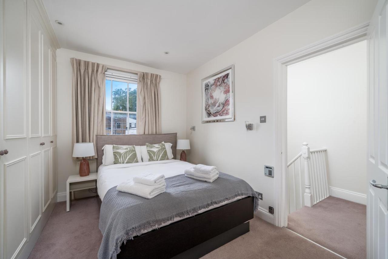 Luxury 2 Bedroom On Portobello Road