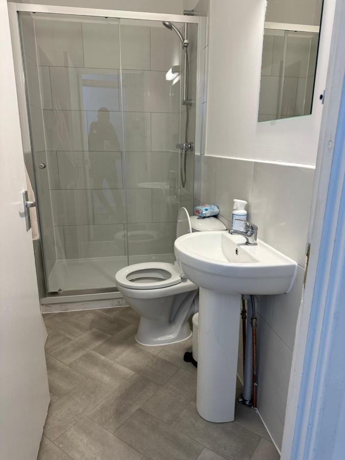 3 Bedroom House With Garden In Tottenham Vakantiehuis