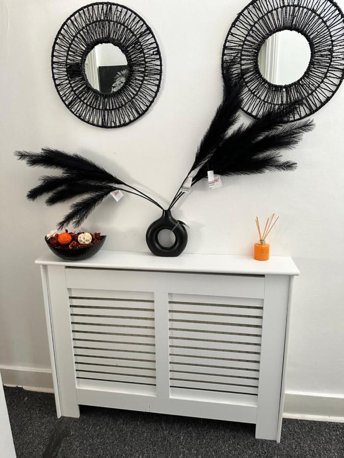 Vakantiehuis 3 Bedroom House With Garden In Tottenham Londen