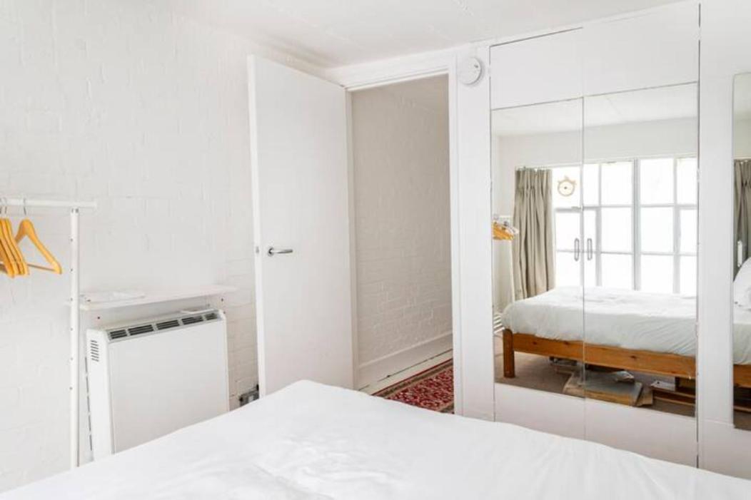 Apartment Cozy 2 Bedroom Flat - Sleeps 6
