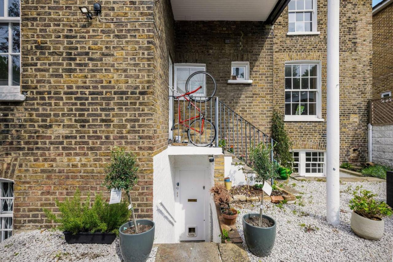 The Balham Flat Apartment London