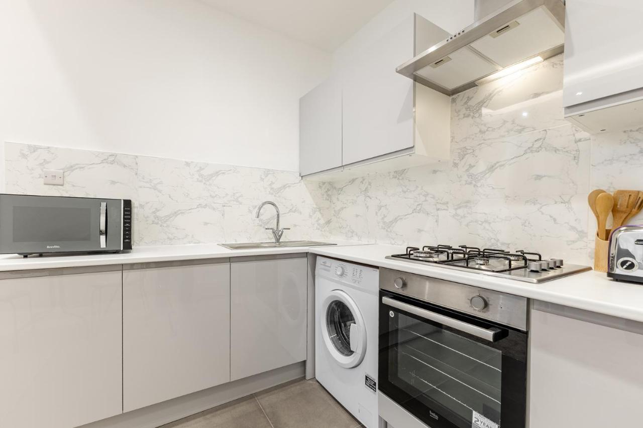 Stylish Stopover Apartment London