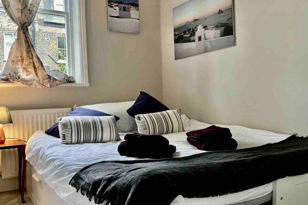 Wonderful In Earl's Court Apartment London