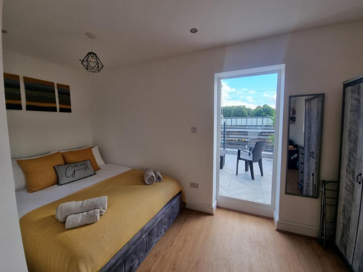 Stunning Roof Terrace Flat * Londen