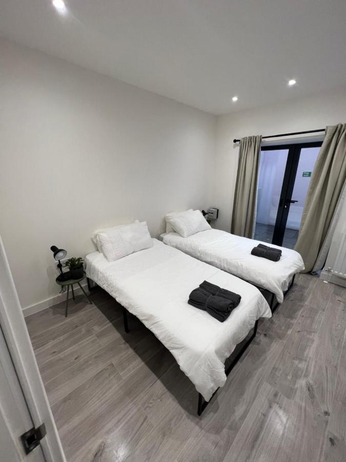Lovely 1-bedroom Flat With Patio *