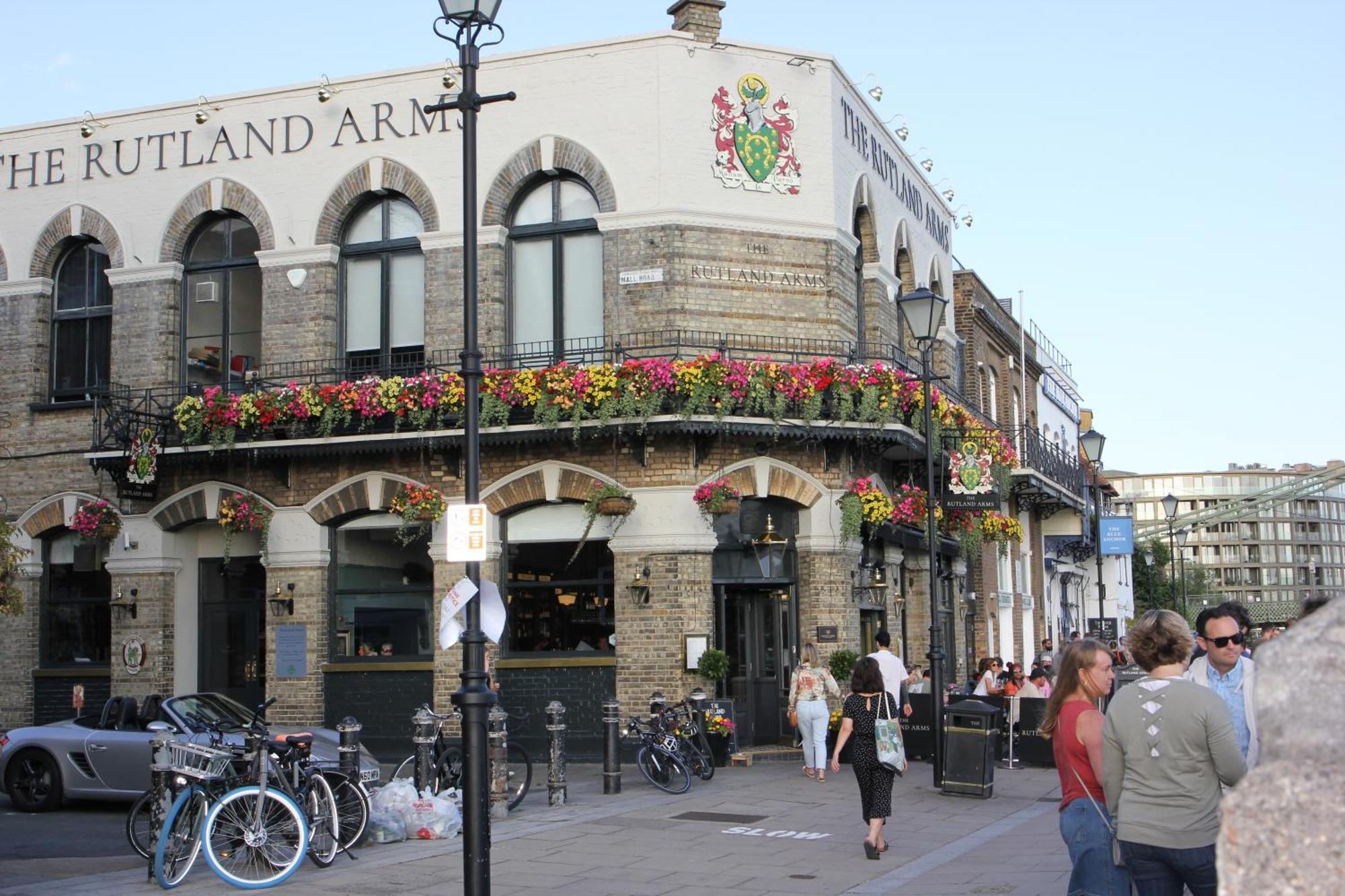 Pillo Hammersmith Gasthuis *