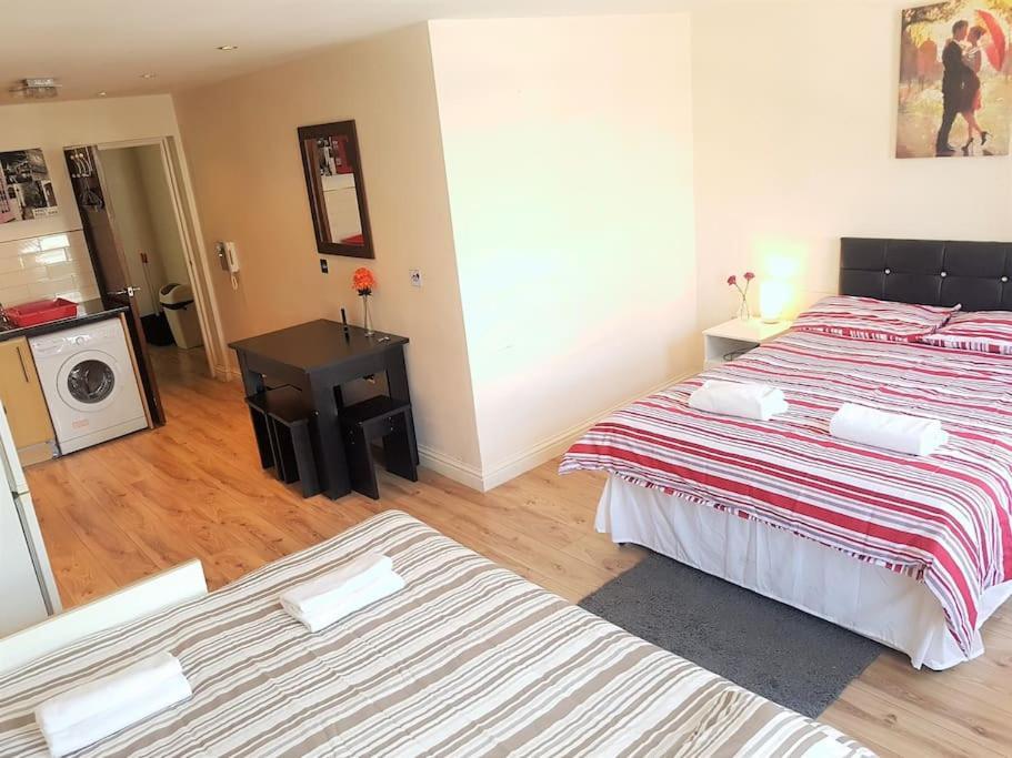 Apartment Cosy Flat In Great Locationin London
