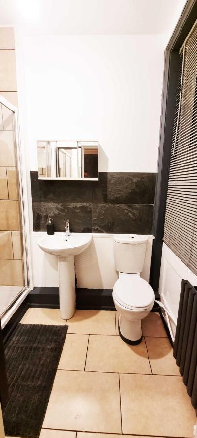 Lovely In Vauxhall Apartment *
