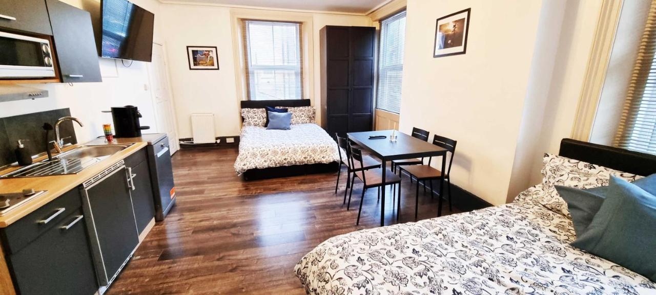 Apartment Lovely In Vauxhall London