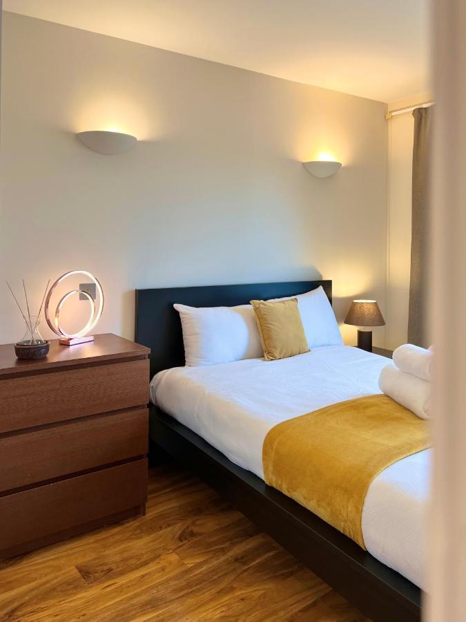 Fairmont Avenue E14 9pq Londen