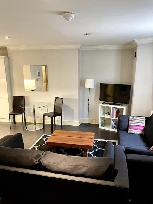 Large Studio In London,near Hyde Park Appartement Londen