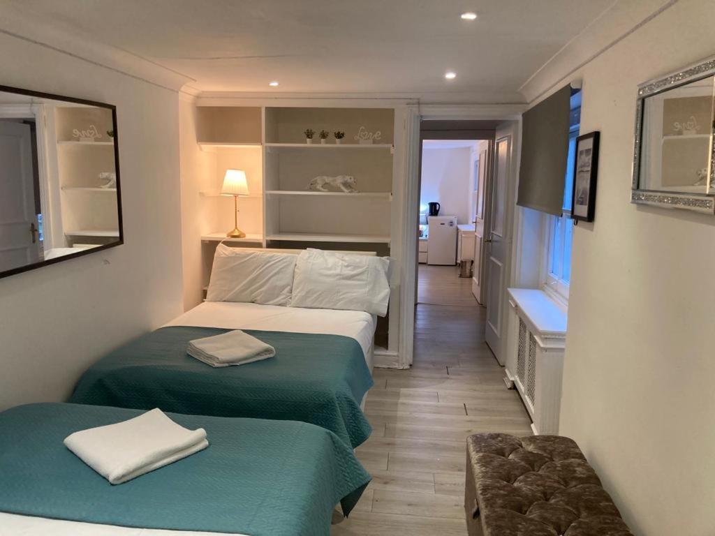 Venetian Hotel London