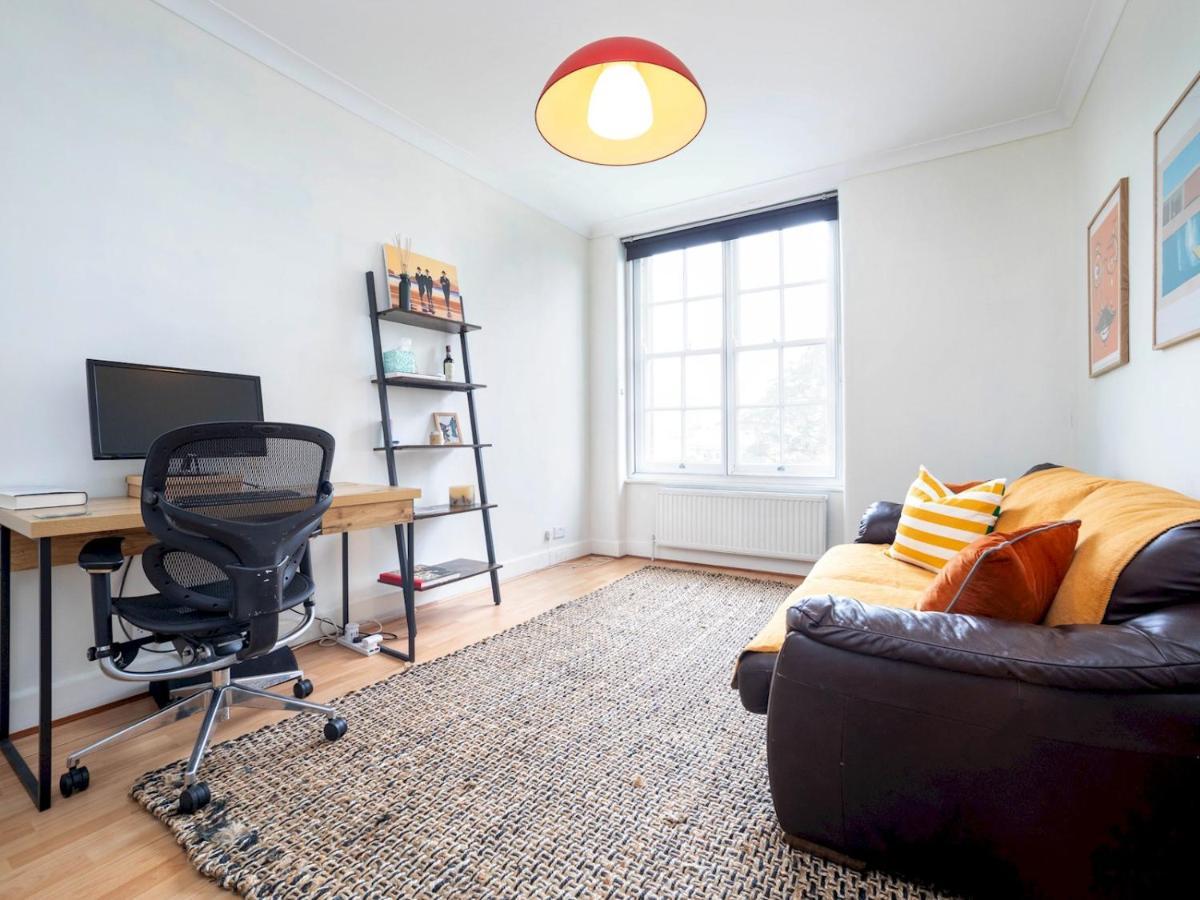 Apartment Pass The Keys One Bedroom Near Popular Attractions