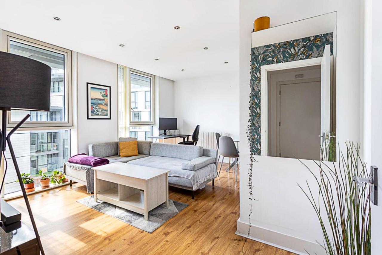 City-close 1-bed Near Tower Hill London