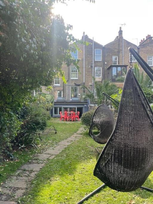 Vakantiehuis Beautiful Victorian House, Sleeps 12