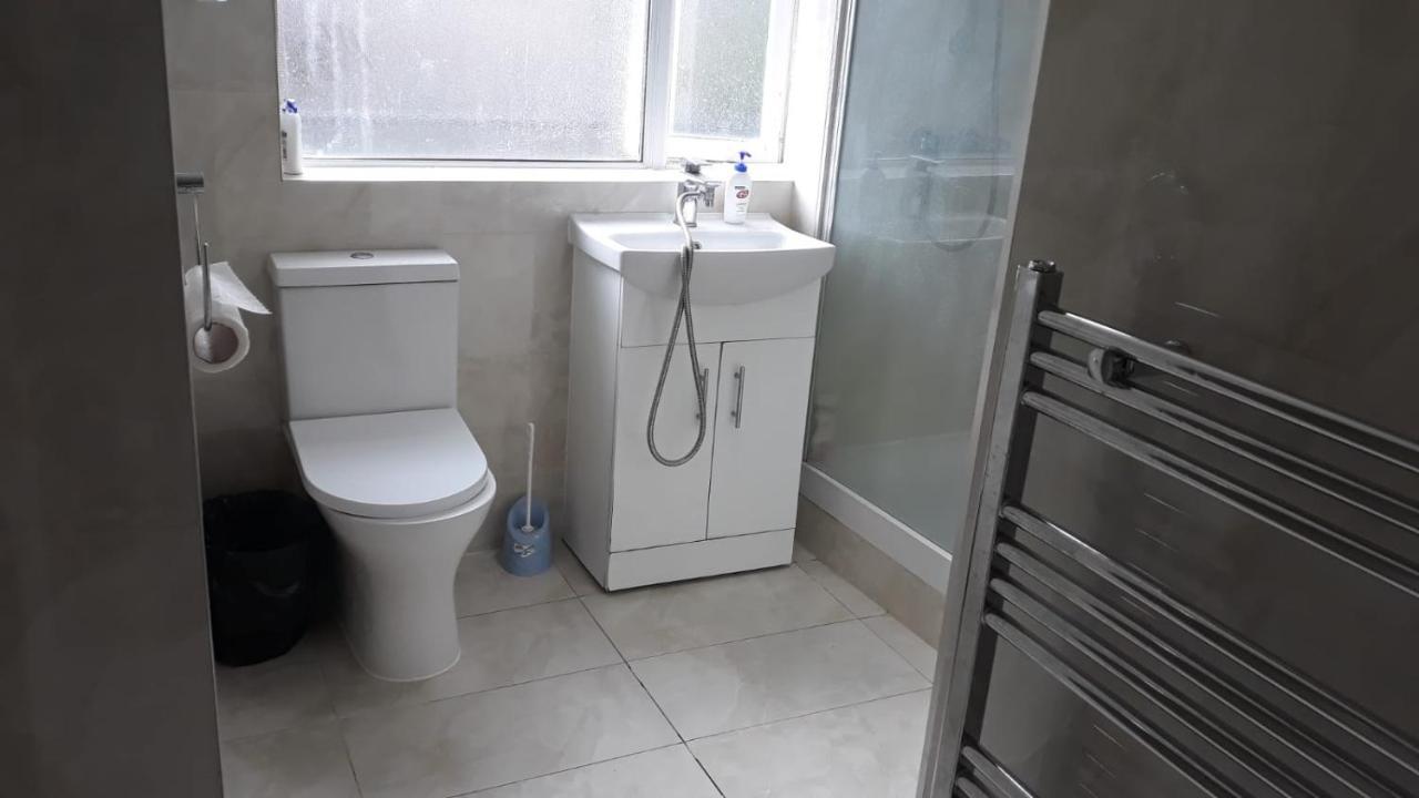 Apartment 13 Vale House