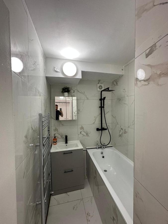 Lovely 3-bed In London