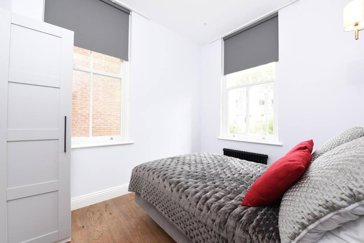 Sleep8 Buckingham Palace Bigben With Ac Vb4 * Londen